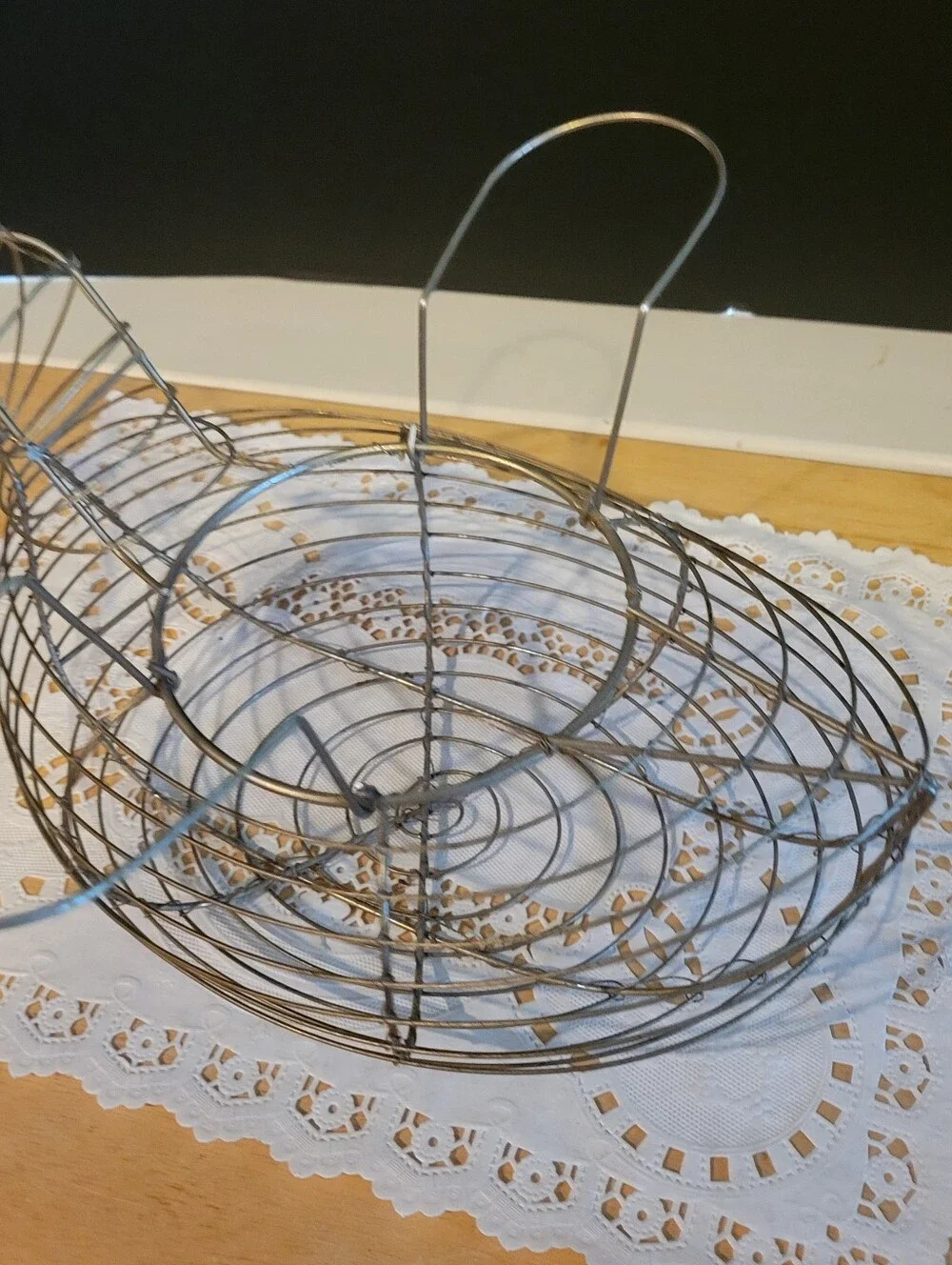 Vintage Wire Egg Collecting Basket Chicken Primitive Country Farmhouse Gold Tone